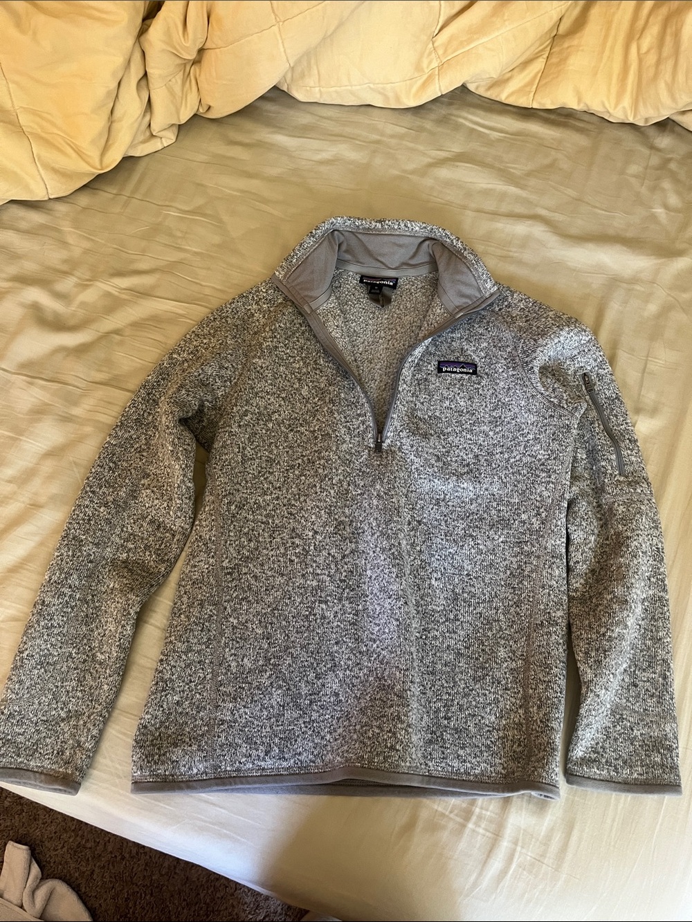 Women’s Patagonia 3/4 zip grey